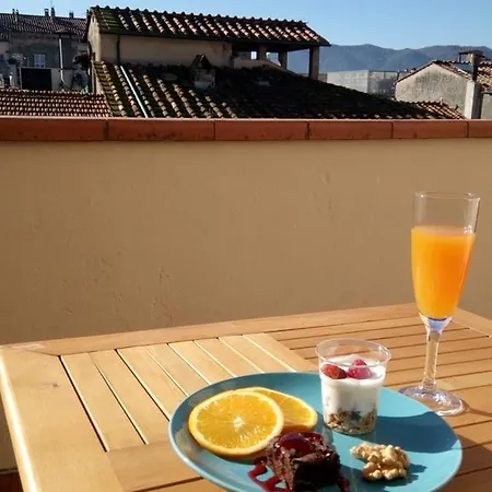 Bed & Breakfast Camera Con Vista Lucca