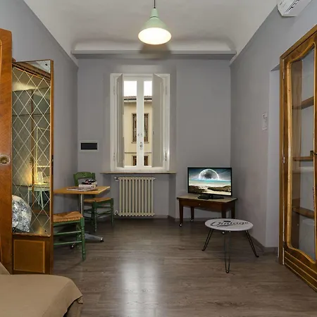 Camera Con Vista Bed & Breakfast Lucca