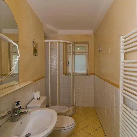 Bed & Breakfast Camera Con Vista Lucca