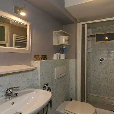 Bed & Breakfast Camera Con Vista Lucca